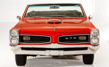 Pontiac-GTO-Cabriolet-1966-Red-Black-0-2