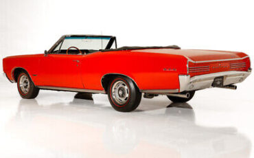 Pontiac-GTO-Cabriolet-1966-Red-Black-0-8