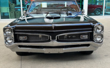 Pontiac-GTO-Cabriolet-1967-Black-Black-69411-1