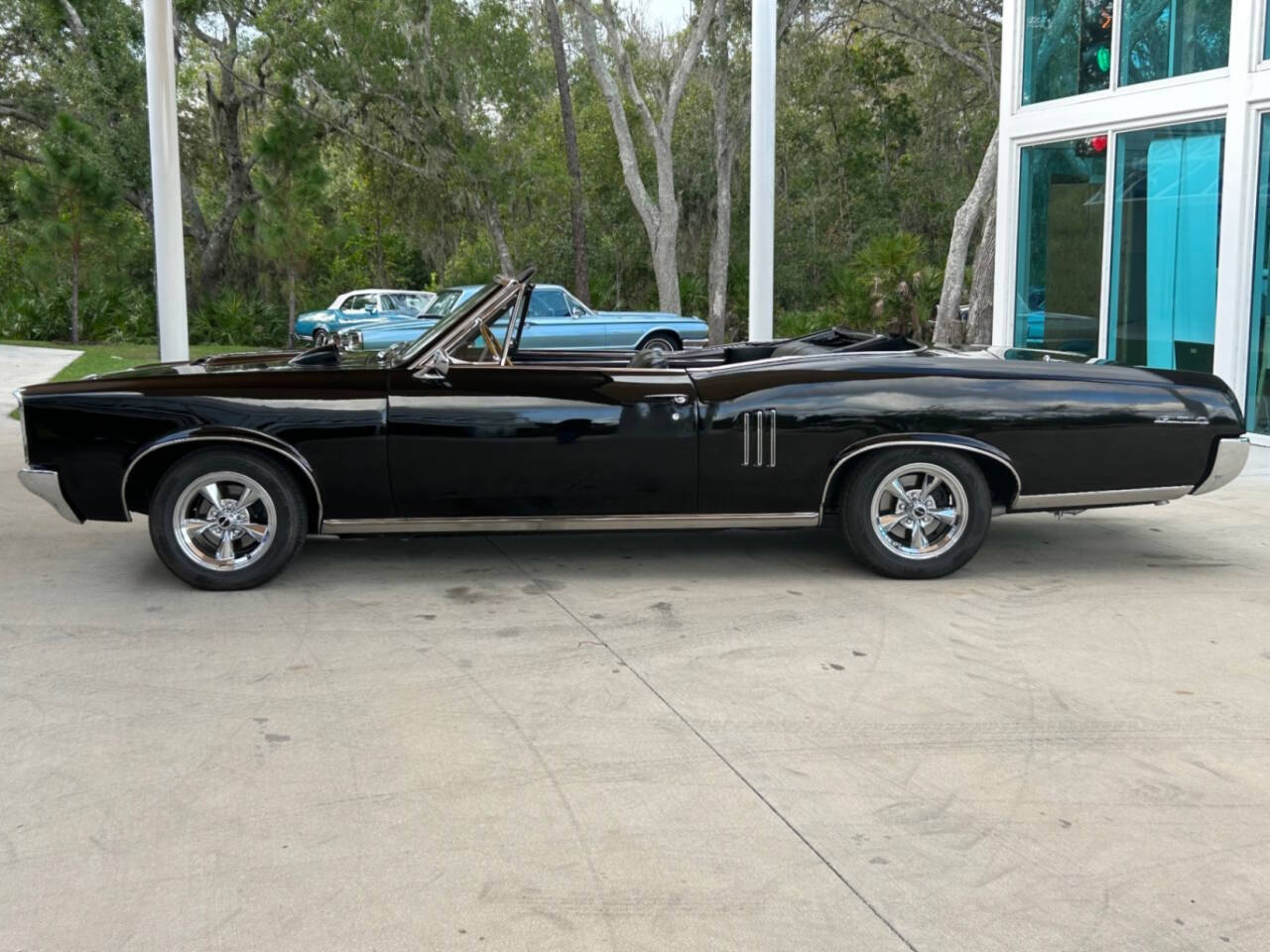 Pontiac-GTO-Cabriolet-1967-Black-Black-69411-10