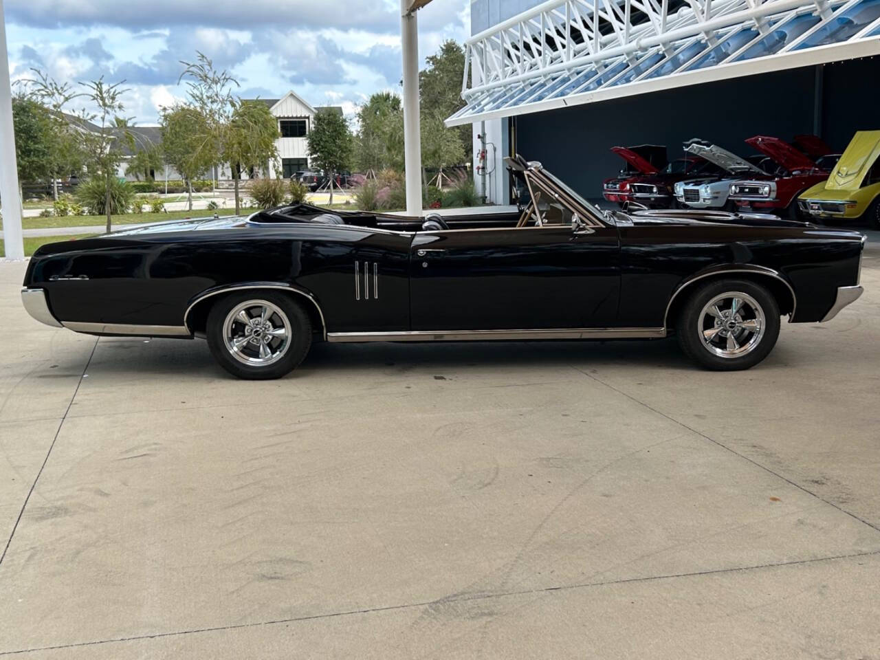 Pontiac-GTO-Cabriolet-1967-Black-Black-69411-3