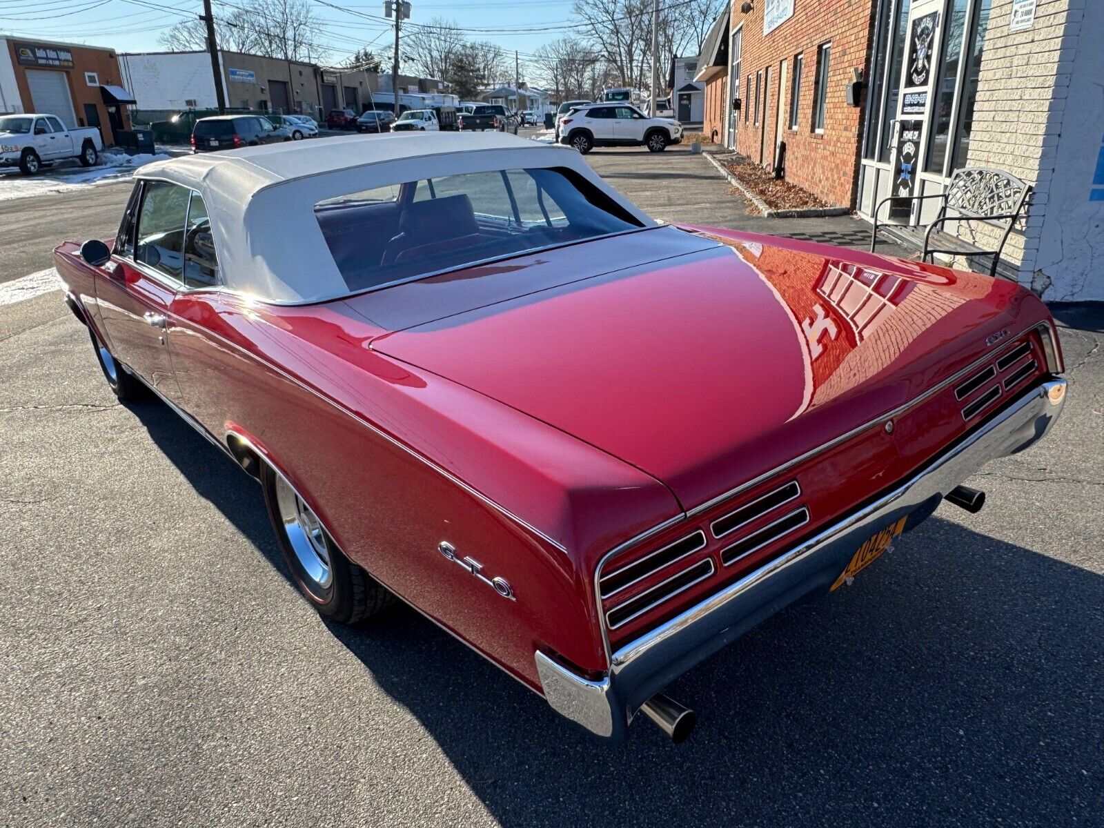 Pontiac-GTO-Cabriolet-1967-Red-Red-139353-6