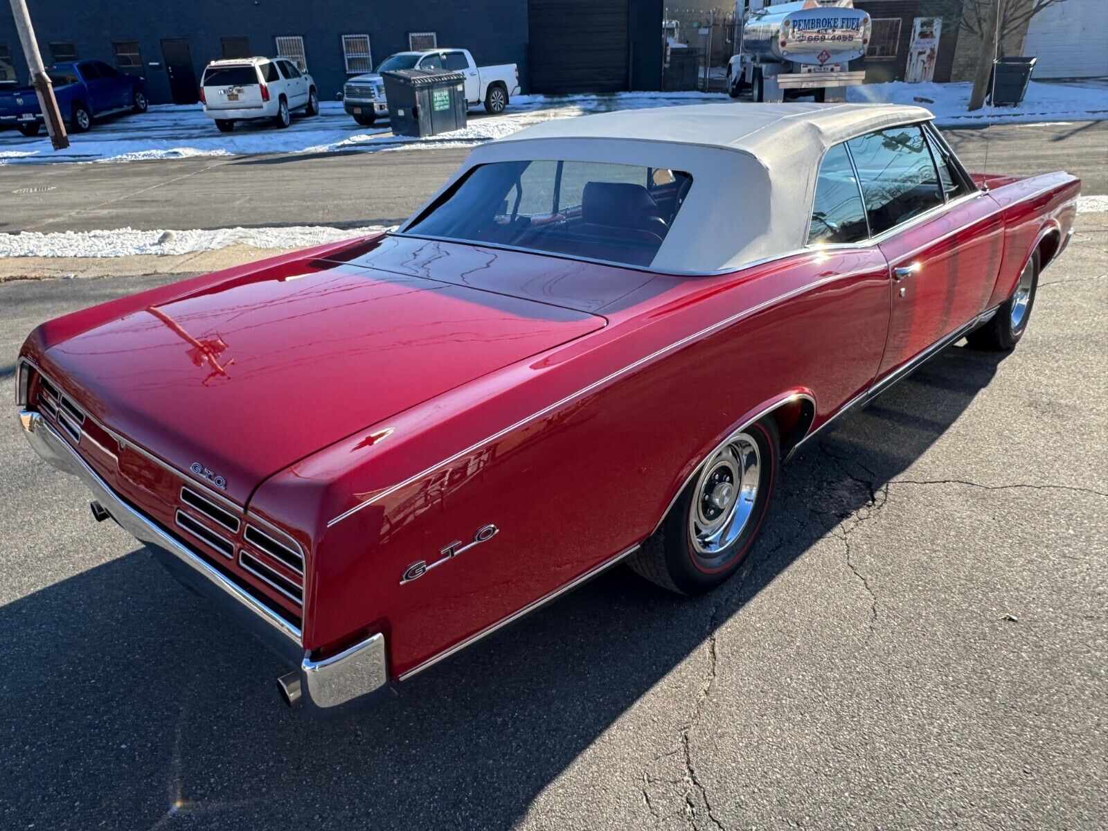 Pontiac-GTO-Cabriolet-1967-Red-Red-139353-7