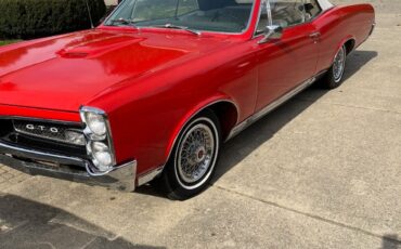 Pontiac-GTO-Cabriolet-1967-Red-White-15733-1