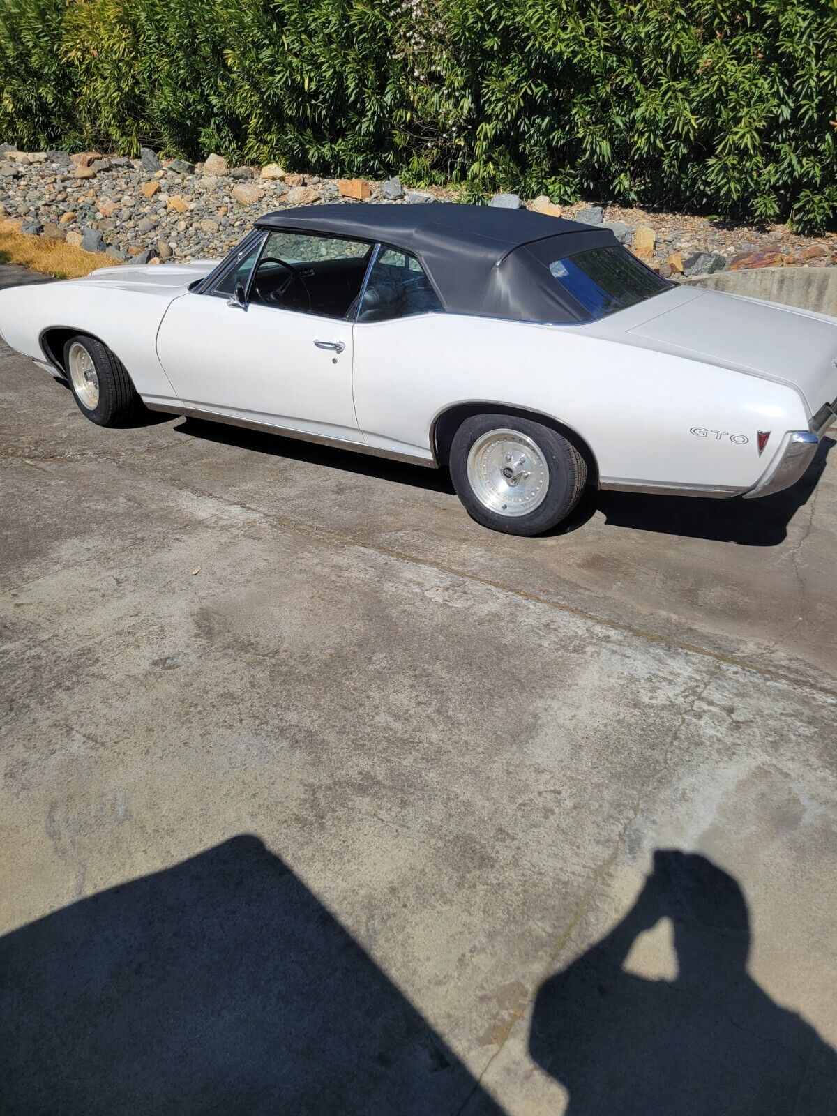 Pontiac-GTO-Cabriolet-1968-White-Black-25048-1