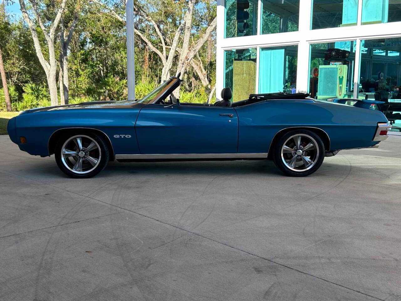 Pontiac-GTO-Cabriolet-1970-Blue-Black-4001-10