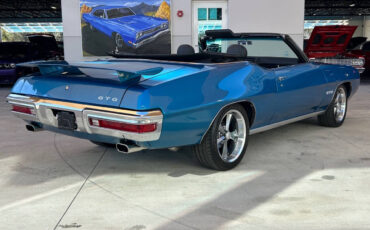 Pontiac-GTO-Cabriolet-1970-Blue-Black-4001-4