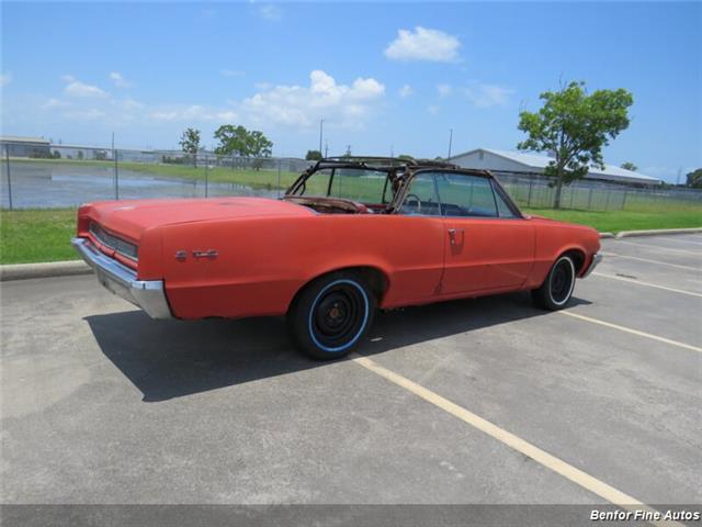 Pontiac-GTO-Convertible-1964-Red-Red-160934-5