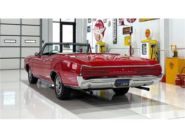 Pontiac-GTO-Convertible-1966-Red-White-17957-6