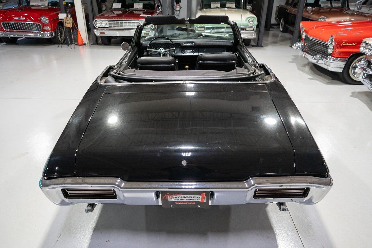 Pontiac-GTO-Convertible-Cabriolet-1968-Black-Black-36028-9