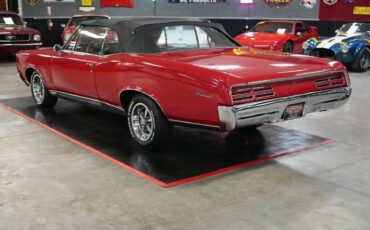 Pontiac-GTO-Convertible-Coupe-1967-Red-Black-0-12