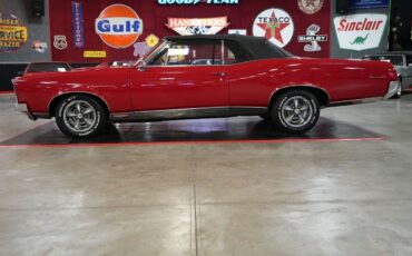 Pontiac-GTO-Convertible-Coupe-1967-Red-Black-0-27