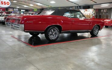 Pontiac-GTO-Convertible-Coupe-1967-Red-Black-0-30