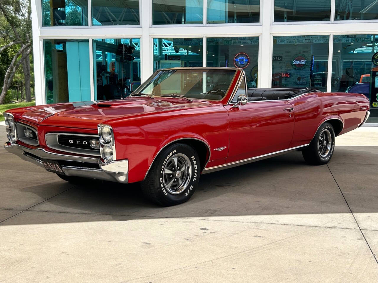 Pontiac-GTO-Convertible-Tribute-Cabriolet-1966-Red-Black-87193-11