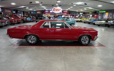 Pontiac-GTO-Coupe-1964-Red-Black-0-6