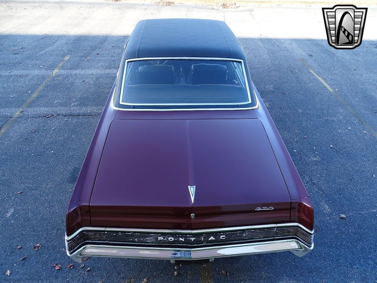 Pontiac-GTO-Coupe-1965-Maroon-Black-46238-5