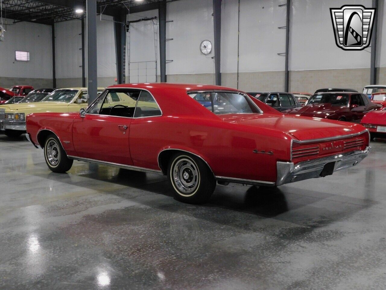 Pontiac-GTO-Coupe-1966-Red-Black-67982-3