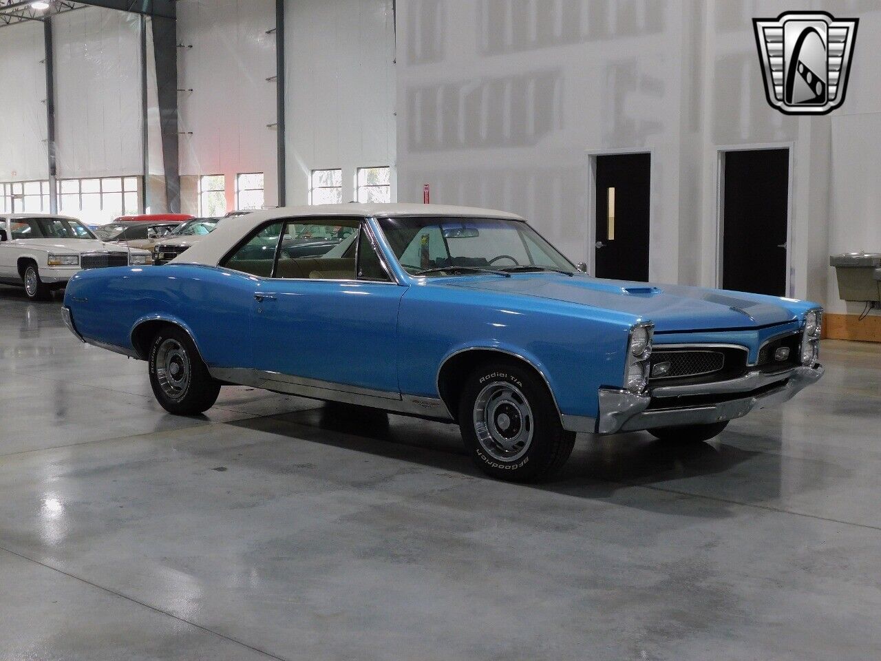 Pontiac-GTO-Coupe-1967-Blue-White-22621-5