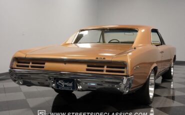 Pontiac-GTO-Coupe-1967-Champagne-Metallic-Gold-917-11