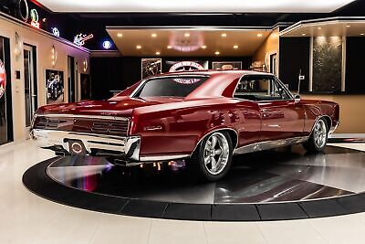 Pontiac-GTO-Coupe-1967-Red-Black-11459-11