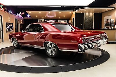 Pontiac-GTO-Coupe-1967-Red-Black-11459-15