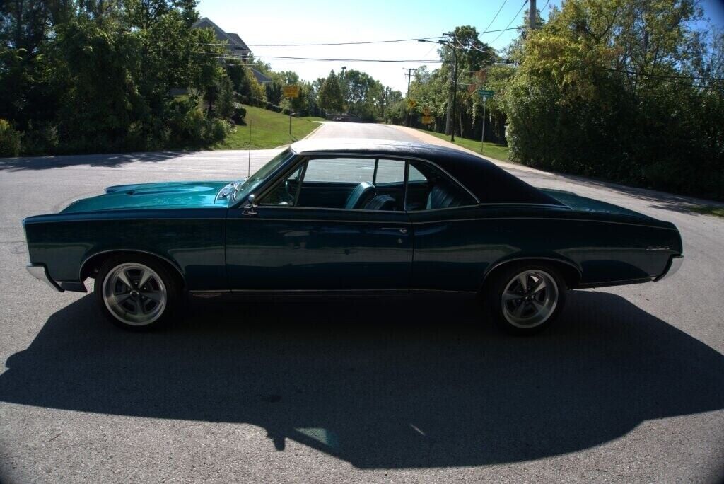 Pontiac-GTO-Coupe-1967-Turquoise-Aqua-2113-2