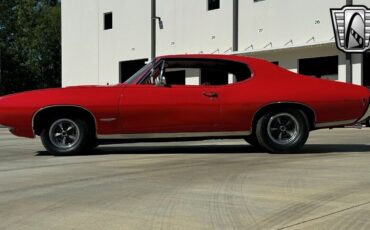 Pontiac-GTO-Coupe-1968-Red-Red-4365-3