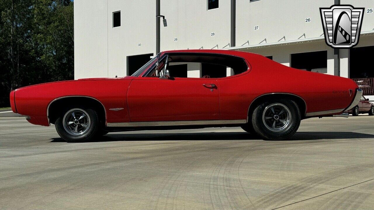 Pontiac-GTO-Coupe-1968-Red-Red-4365-3