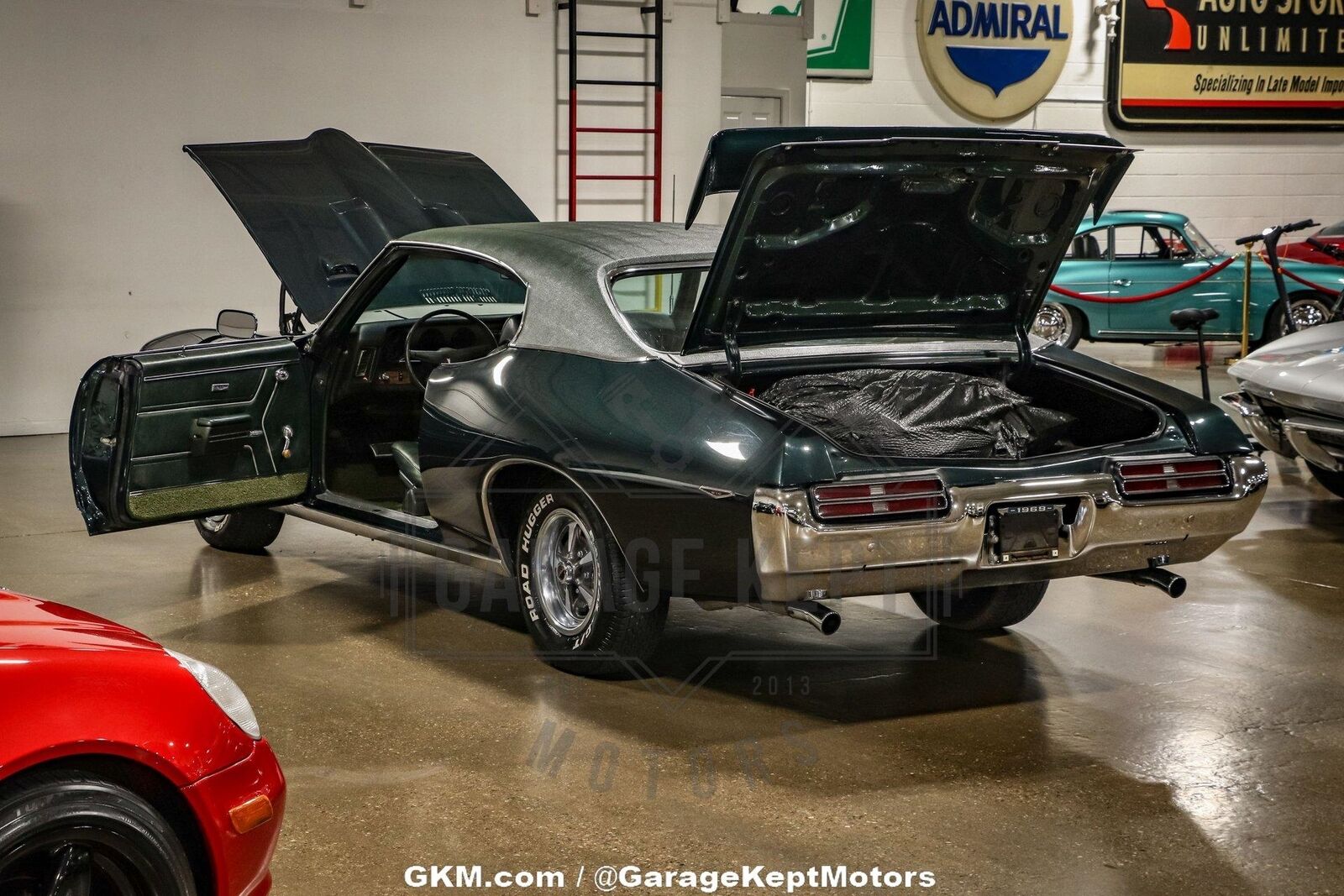 Pontiac-GTO-Coupe-1969-Green-Green-21237-2