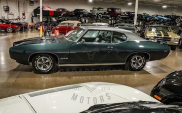 Pontiac-GTO-Coupe-1969-Green-Green-21237-9