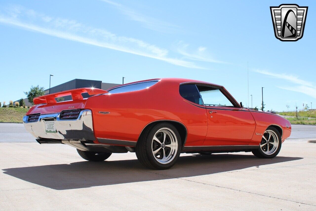 Pontiac-GTO-Coupe-1969-Orange-Black-119928-6