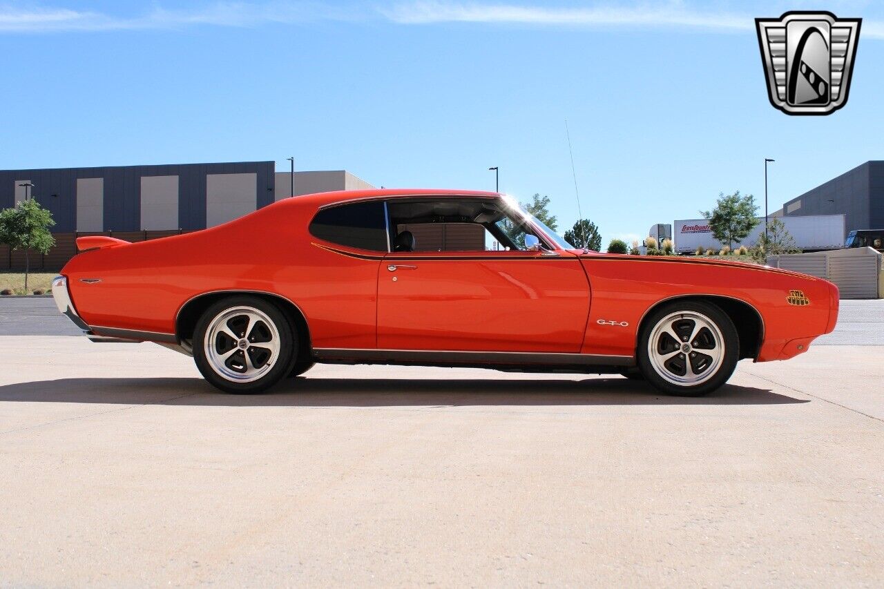 Pontiac-GTO-Coupe-1969-Orange-Black-119928-7