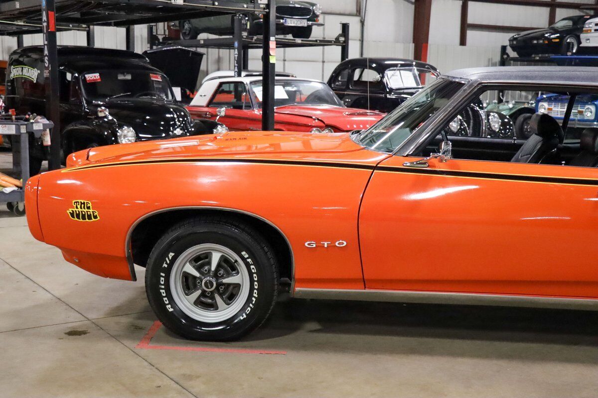 Pontiac-GTO-Coupe-1969-Red-Black-67303-2