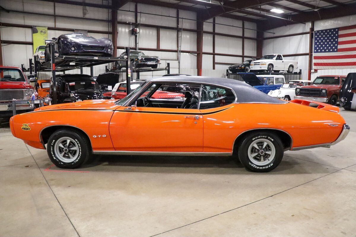 Pontiac-GTO-Coupe-1969-Red-Black-67303-3