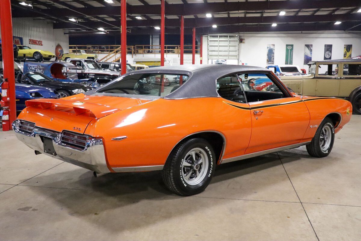 Pontiac-GTO-Coupe-1969-Red-Black-67303-7