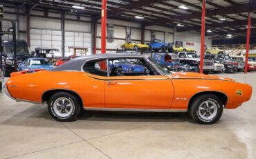 Pontiac-GTO-Coupe-1969-Red-Black-67303-9