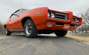 Pontiac-GTO-Coupe-1969-Red-Parchment-1967-6