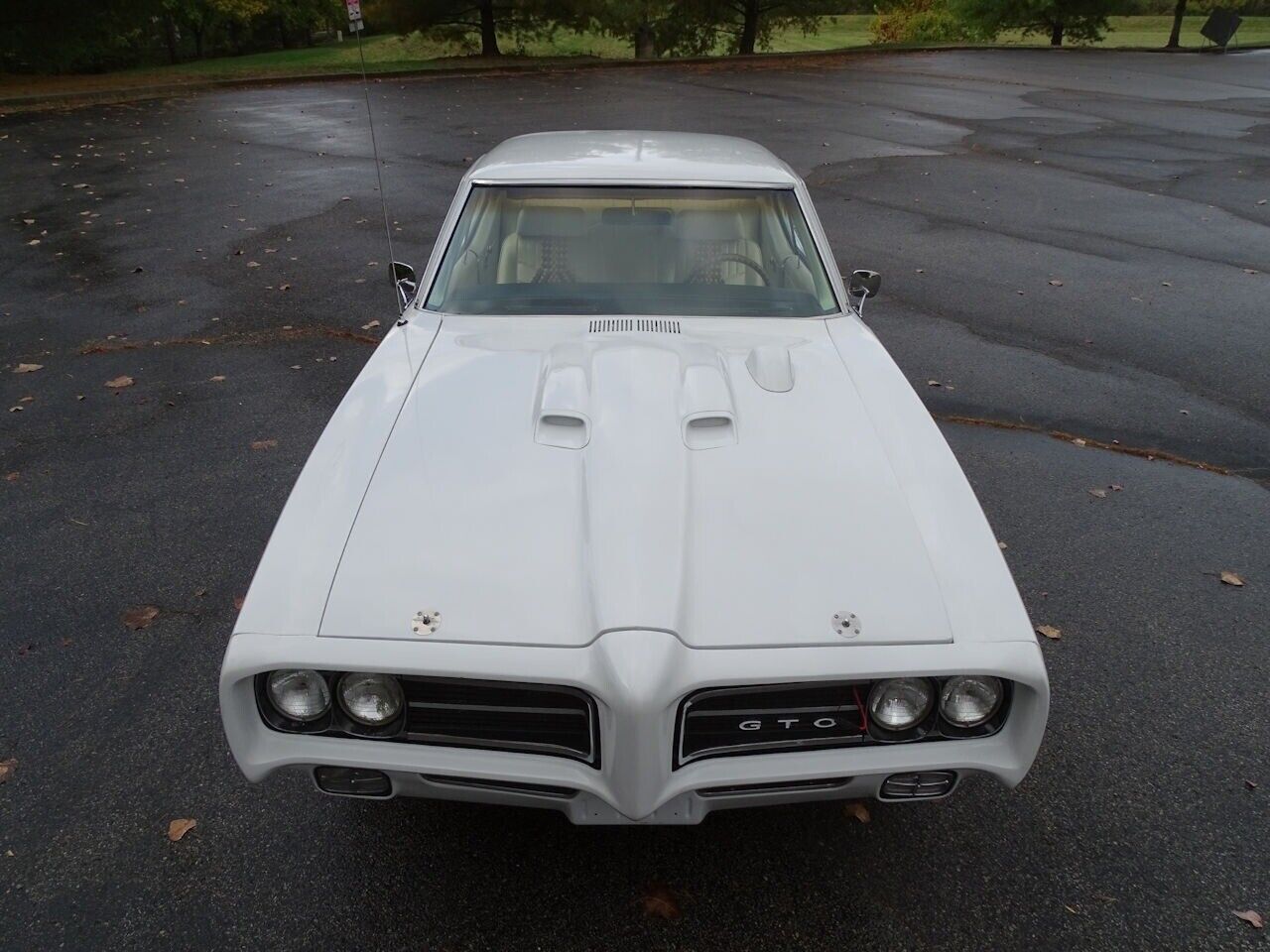 Pontiac-GTO-Coupe-1969-White-White-140013-10