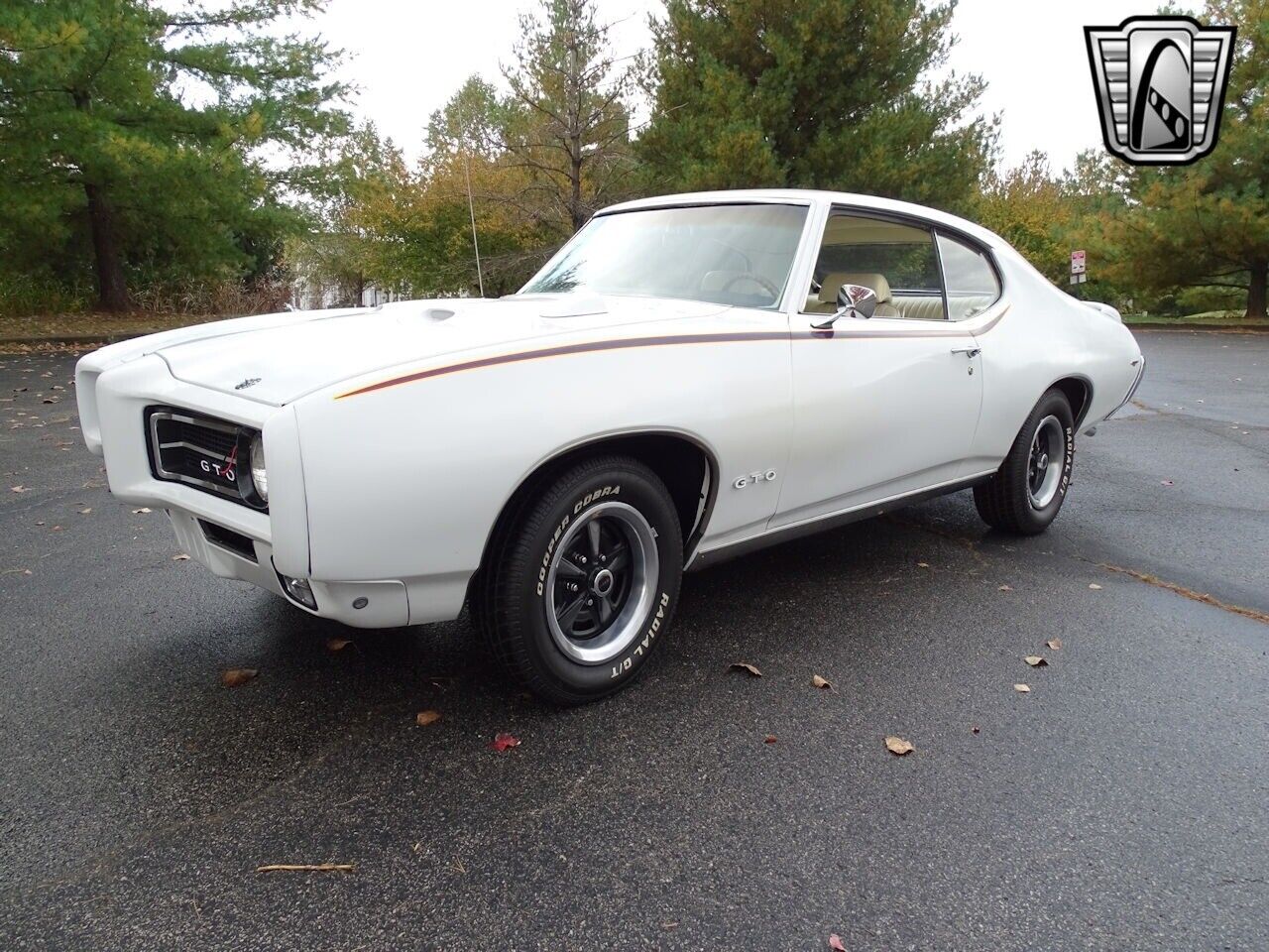 Pontiac-GTO-Coupe-1969-White-White-140013-2