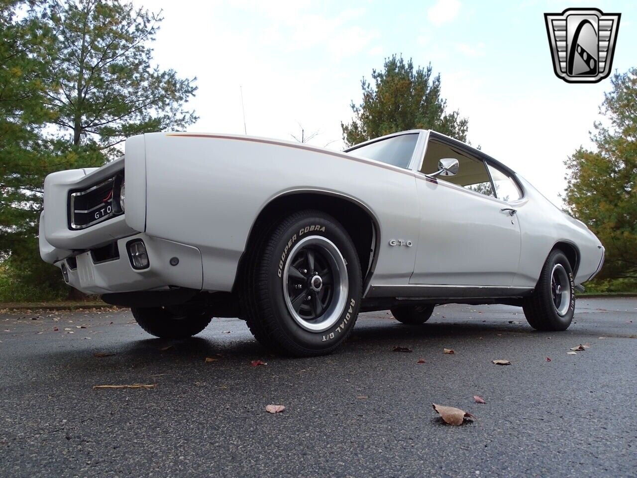 Pontiac-GTO-Coupe-1969-White-White-140013-3