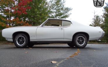 Pontiac-GTO-Coupe-1969-White-White-140013-4