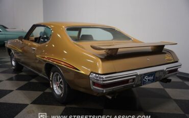 Pontiac-GTO-Coupe-1970-Gold-Saddle-22069-11