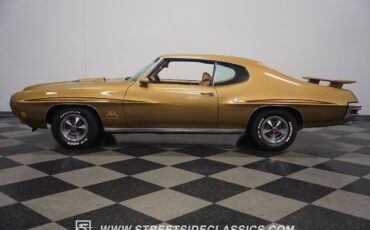 Pontiac-GTO-Coupe-1970-Gold-Saddle-22069-8