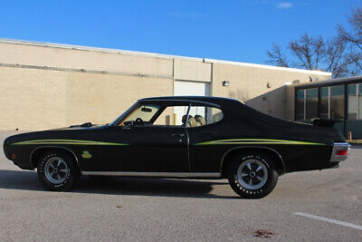 Pontiac-GTO-Coupe-1970-Green-Tan-0-4