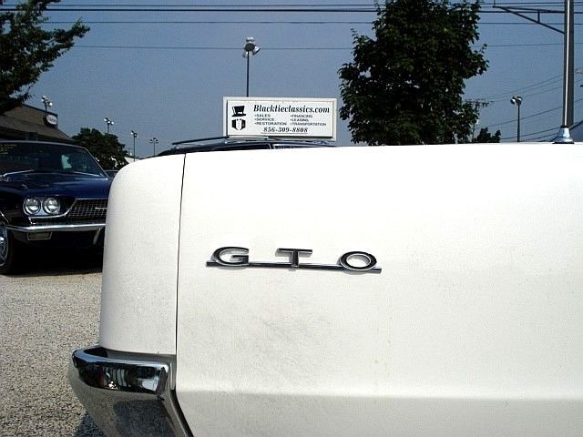 Pontiac-GTO-Documented-Cabriolet-1964-Blue-Blue-15305-15