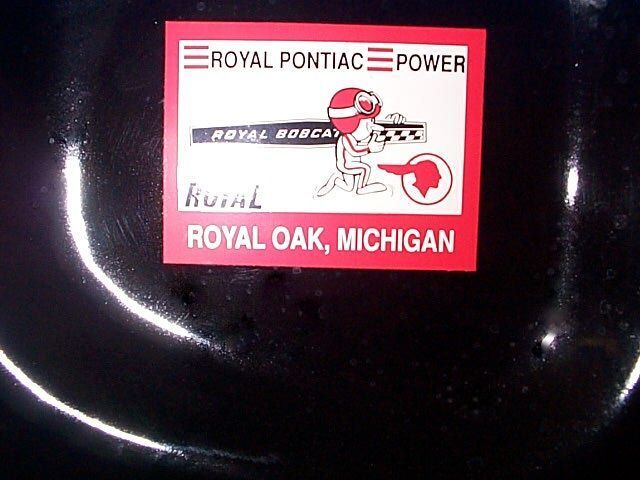 Pontiac-GTO-Royal-Bobcat-Cabriolet-1967-Black-Red-135716-16