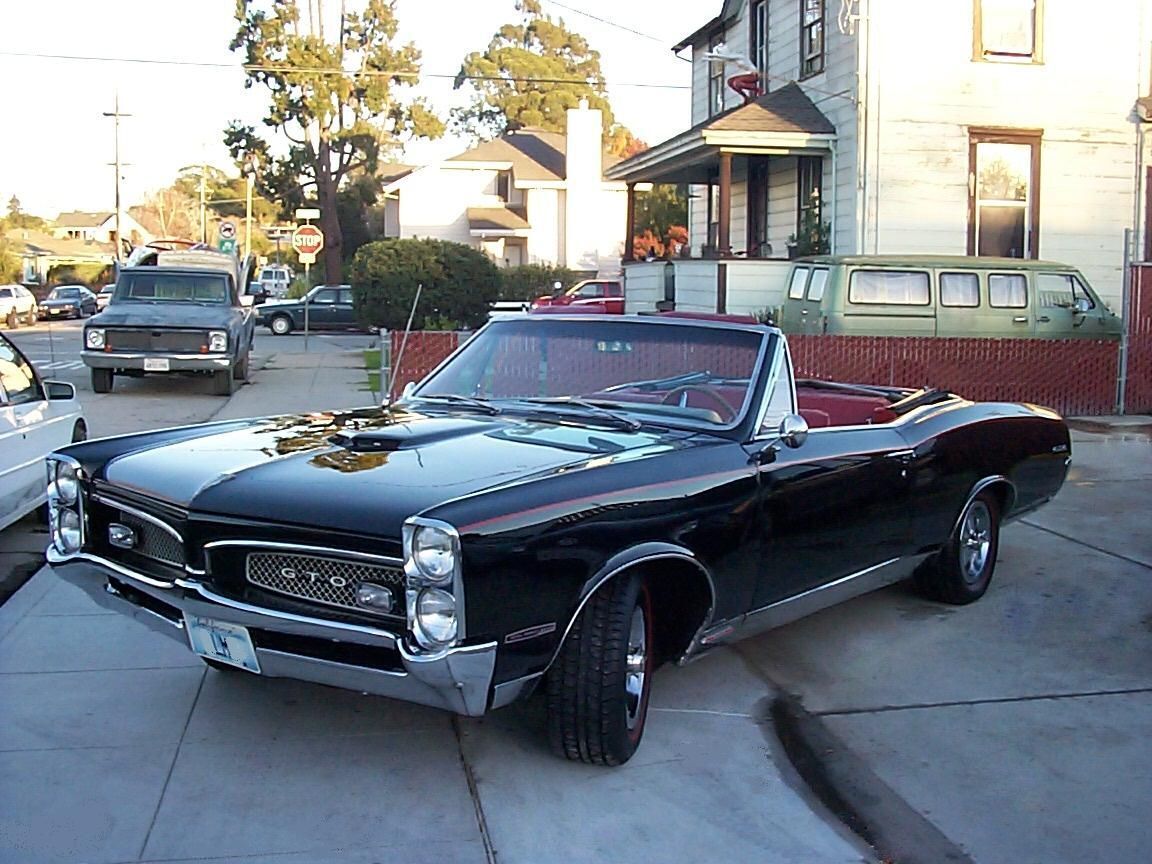 Pontiac-GTO-Royal-Bobcat-Cabriolet-1967-Black-Red-135716-7