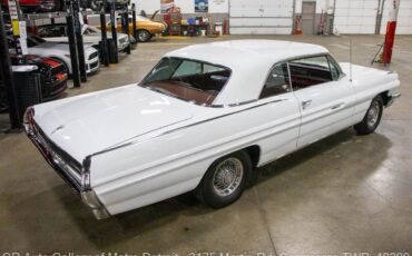 Pontiac-Grand-Prix-1962-White-Red-12719-6