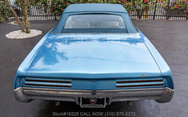 Pontiac-Grand-Prix-1967-Blue-Other-Color-0-10