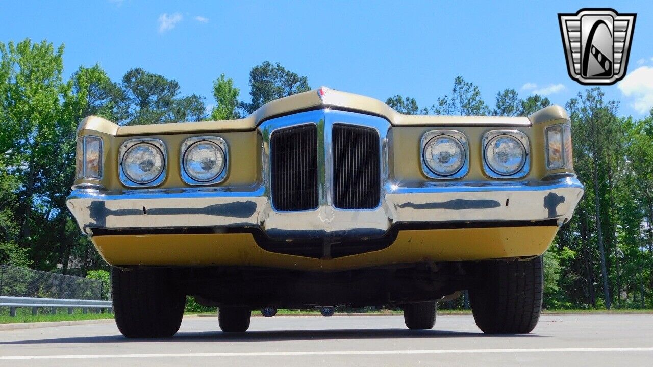 Pontiac-Grand-Prix-1970-Gold-Brown-118557-2